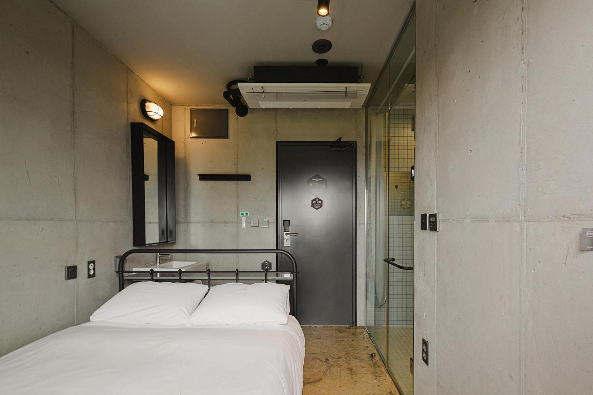 Hotel Playce Camp Jeju à Oso-ri Extérieur photo